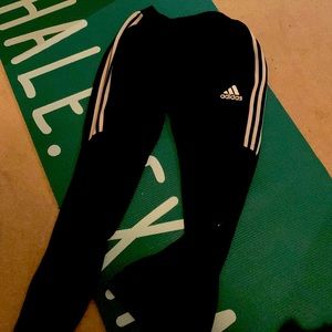 Women’s small Adidas pants